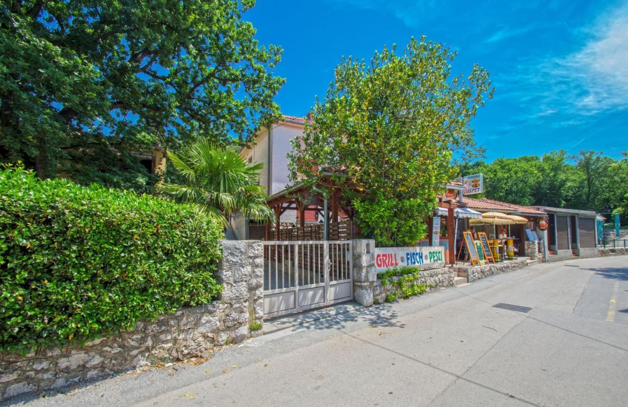 Apartment Roni Crikvenica Ngoại thất bức ảnh